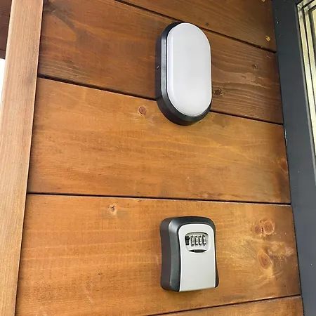 Tiny House Zagrodnicza 아파트 *